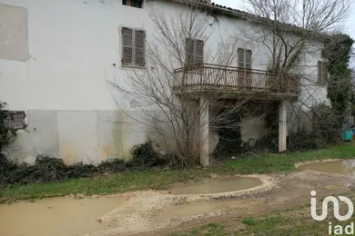Townhouse in Cerreto d'Esi