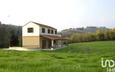 Casa/Villa in Acquaviva Picena