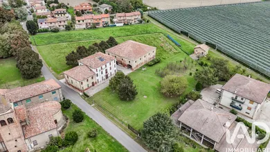 Park home in Ostellato