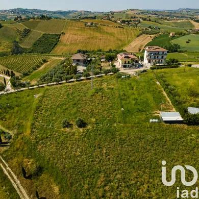 Terreno in Castorano