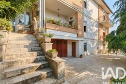 Appartamento 6 locali e più in Montegiorgio