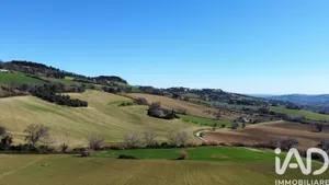 Land in Osimo