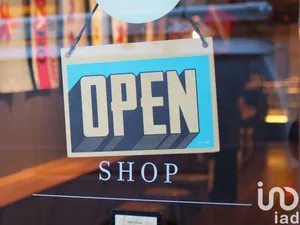 Shop/Premises commercial in Monte Urano