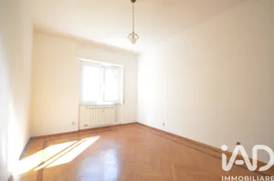 Appartamento 6 locali e più in Genova