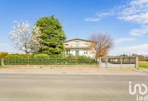 Townhouse in Mariano Comense