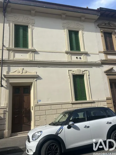 Casa / Villa indipendente in Firenze