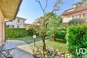 Casa / Villa  indipendente in Seregno