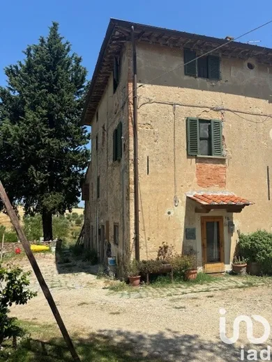 Apartment in Tavarnelle Val di Pesa