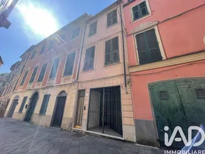 Trilocale in Varese Ligure