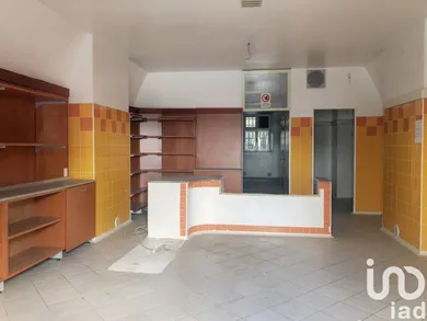 Shop/Premises commercial in Montalto di Castro