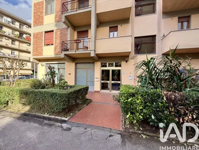 Appartamento 5 locali in Campi Bisenzio