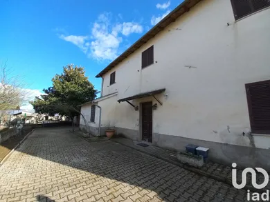 Villetta a schiera in Trasacco