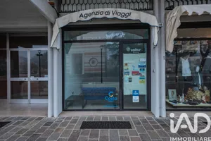 Negozio / locale commerciale in Portomaggiore