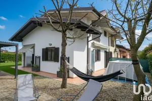 Barge in Montalenghe