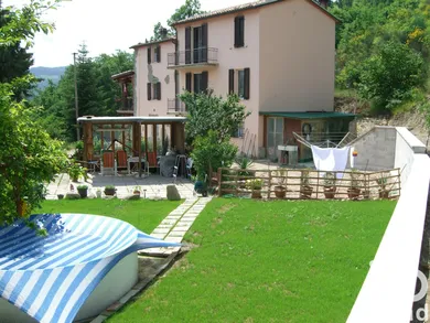 Park home in Apecchio