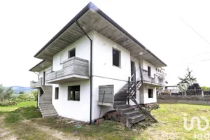 Townhouse in Notaresco