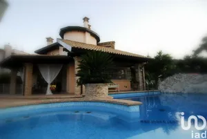 Villa padronale in Pineto