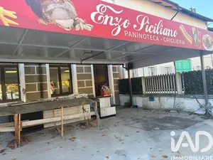 Negozio / locale commerciale in Volpiano