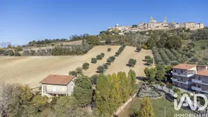 Villetta a schiera in Montecosaro