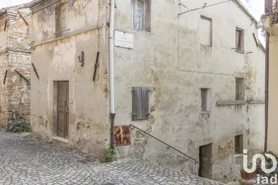 Townhouse in Offagna