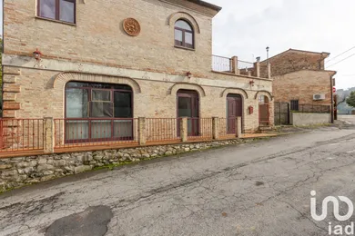 Appartamento in Montottone