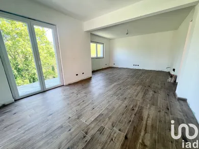 Townhouse in Lumarzo