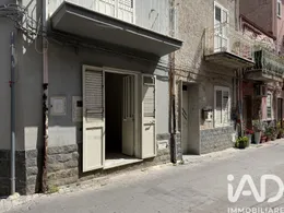 Village house in Lascari