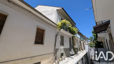 Village house in Castelvecchio Subequo