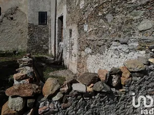 Edificio in Longobardi