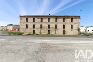 Negozio / locale commerciale in Fermo