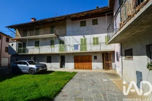 Casa/Villa in Lesegno