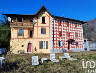 Casa/Villa in Cambiasca