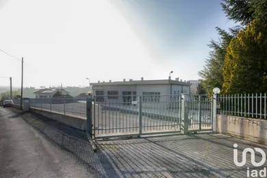 Capannone in Montefano