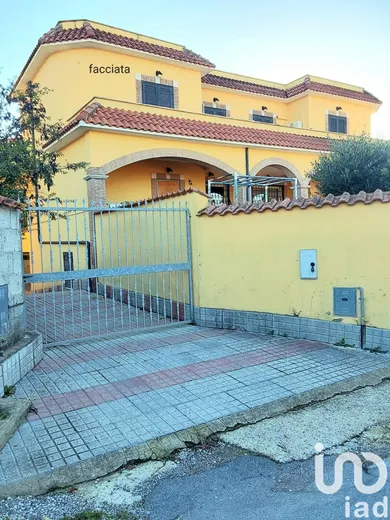 Villetta a schiera in Ardea