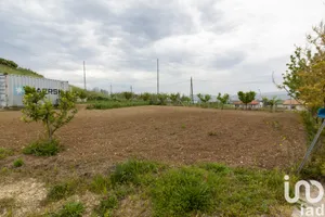Terreno in Roseto degli Abruzzi