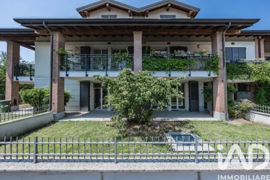 Apartment in Rodano