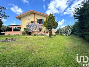 Cascina / Fattoria in Avola