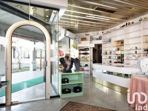 Negozio / locale commerciale in Rovellasca