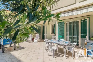 Apartment in Borghetto Santo Spirito