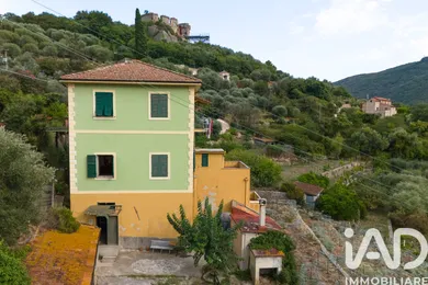 Appartamento in Finale Ligure