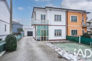 Casa/Villa in Ferrara