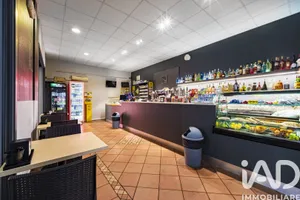 Negozio / locale commerciale in Appignano