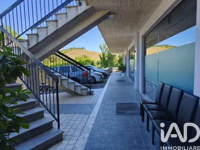 Shop/Premises commercial in Monte Urano