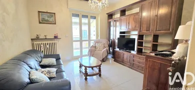 Appartamento 6 locali e più in Grugliasco