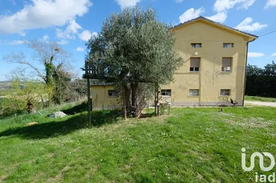 Villetta a schiera in Staffolo