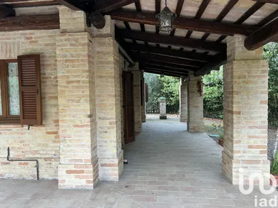 House in Magliano di Tenna