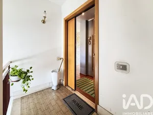 Appartamento 5 locali in Campi Bisenzio