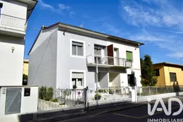House in Campi Bisenzio