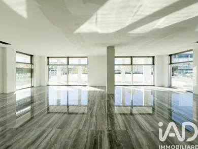 Shop/Premises commercial in Abano Terme