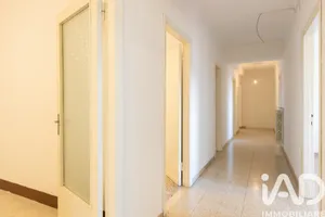 Appartamento 6 locali e più in Offagna